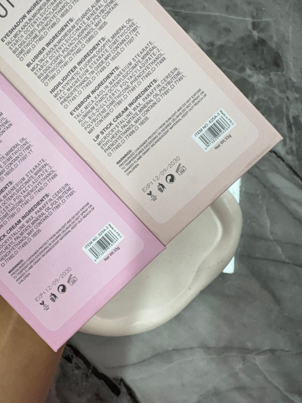 پالت سایه کتابی