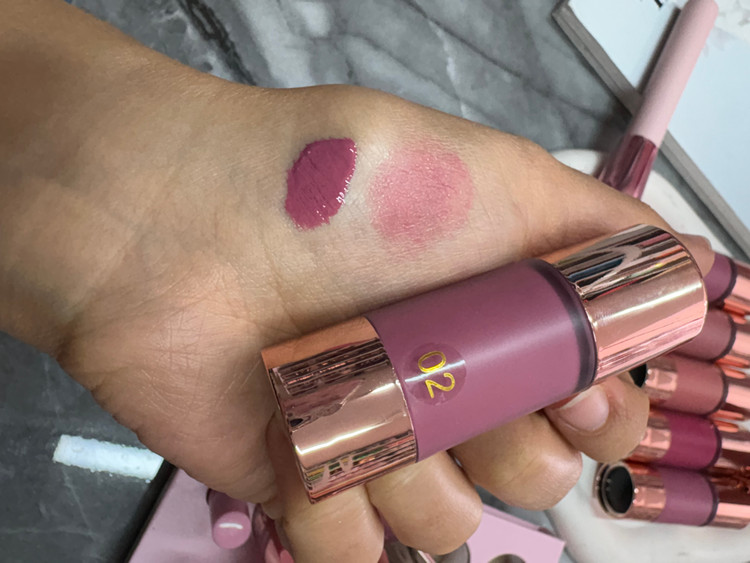 رژگونه مایع مدل جدید