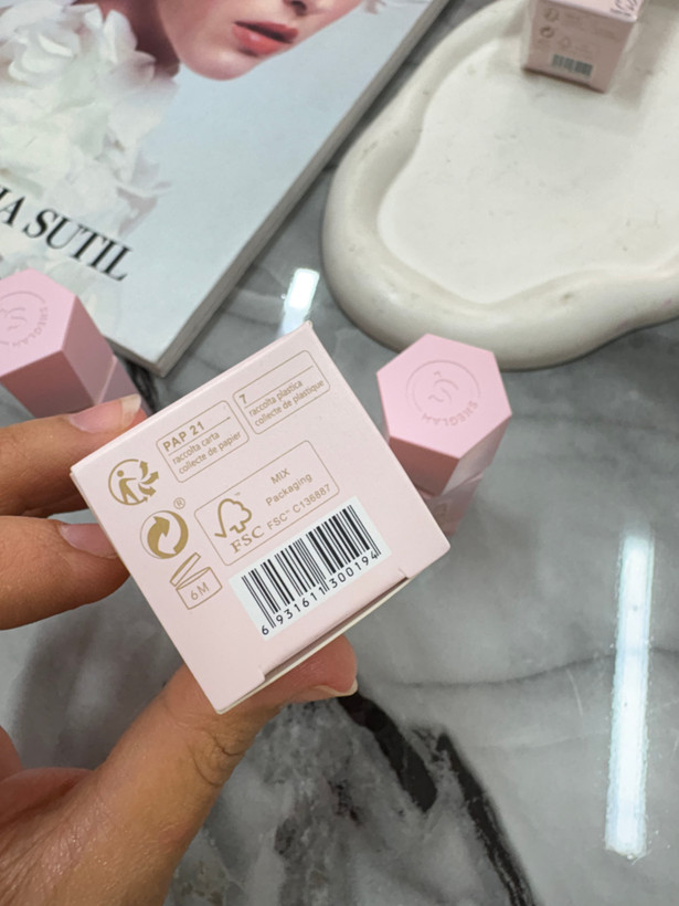 رژگونه مایع شیگلم