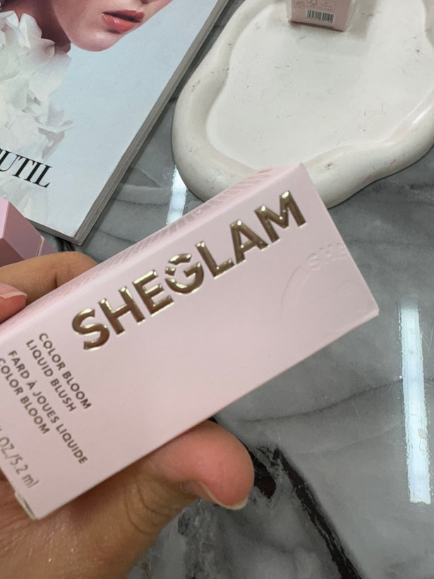 رژگونه مایع شیگلم