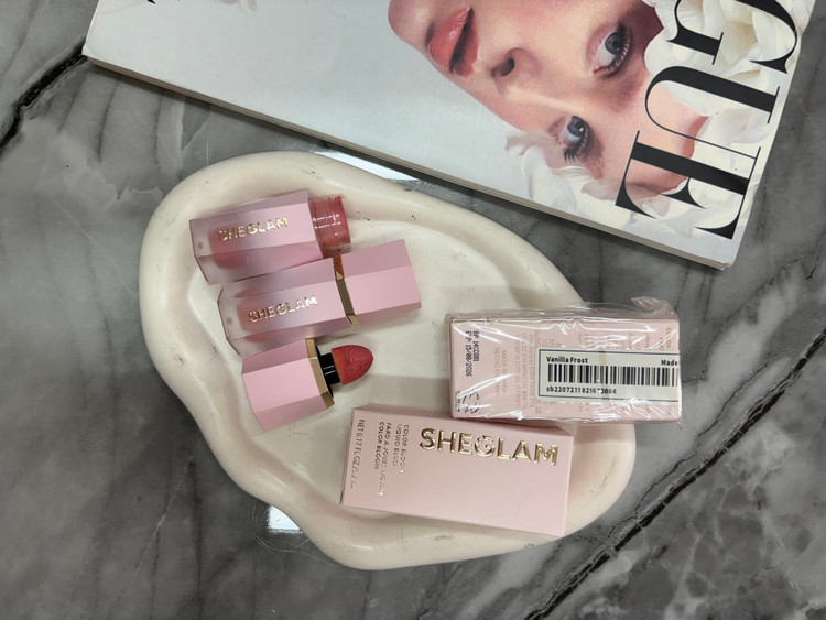 رژگونه مایع شیگلم